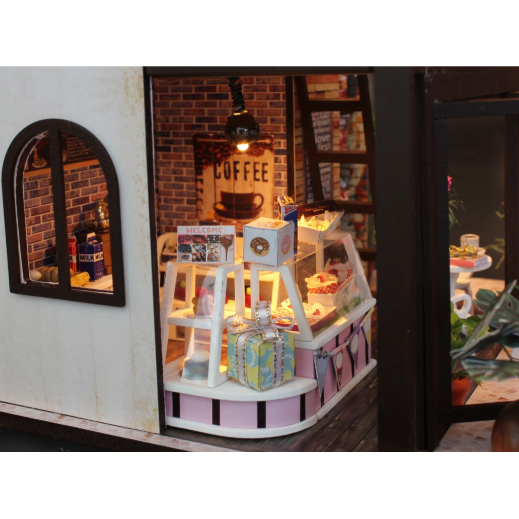 Купить Интерьерный конструктор Hobby Day DIY MiniHouse, COFFEE HOUSE, M027