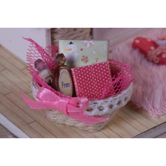 Интерьерный конструктор Hobby Day DIY MiniHouse, Комната маленькой принцессы, M001-1